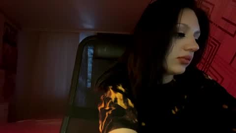 Snapshot of risagardea chatting on 04/03/26, 03:54 Nicole online show from 04/03/26, 03:54