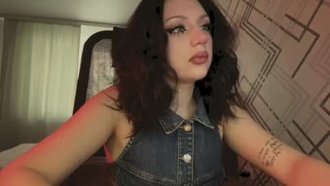 Snapshot of risagardea chatting on 04/08/26, 01:44 Nicole online show from 04/08/26, 01:44