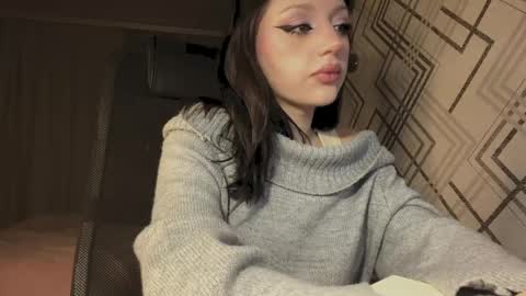 Snapshot of risagardea chatting on 04/18/26, 04:44 Nicole online show from 04/18/26, 04:44