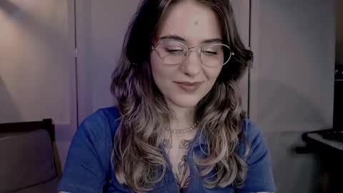 Snapshot of risha_laass chatting on 01/16/25, 05:55 risha_laass online show from 01/16/25, 05:55