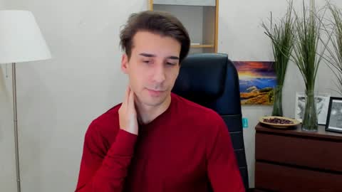 Snapshot of rishu_ chatting on 01/04/25, 03:17 VAnitas online show from 01/04/25, 03:17