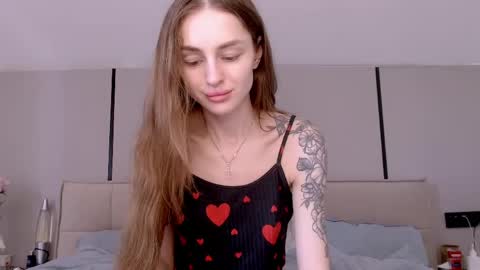 Snapshot of rita_orra chatting on 05/23/26, 08:18 Rita online show from 05/23/26, 08:18