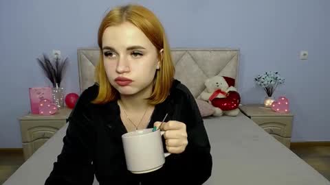 Snapshot of ritakiskis chatting on 01/23/25, 01:41 ritakiskis online show from 01/23/25, 01:41