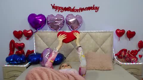 Snapshot of ritakiskis chatting on 02/20/25, 05:44 ritakiskis online show from 02/20/25, 05:44