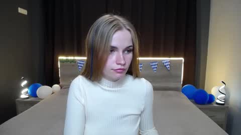 Snapshot of ritakiskis chatting on 09/27/25, 07:19 ritakiskis online show from 09/27/25, 07:19