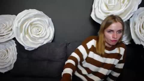 Snapshot of ritakiskis chatting on 10/10/25, 07:02 ritakiskis online show from 10/10/25, 07:02