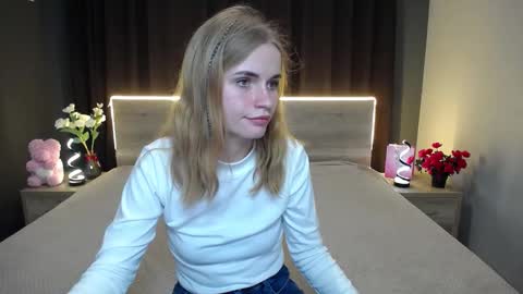 Snapshot of ritakiskis chatting on 11/26/25, 07:26 ritakiskis online show from 11/26/25, 07:26