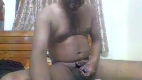 Snapshot of ritesh20101010 chatting on 03/04/25, 04:41 Indian male online show from 03/04/25, 04:41