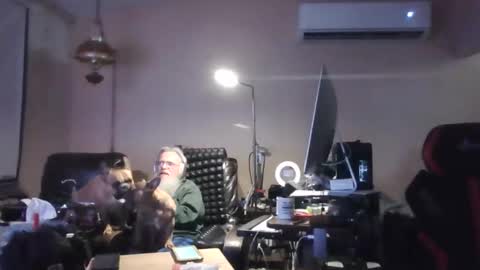 Snapshot of ritzoriginal chatting on 04/26/26, 06:11 RITZORIGINAL online show from 04/26/26, 06:11