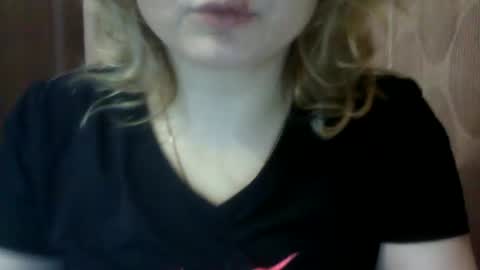 Snapshot of riveramaureen chatting on 12/16/24, 11:12 RiveraMaureen online show from 12/16/24, 11:12