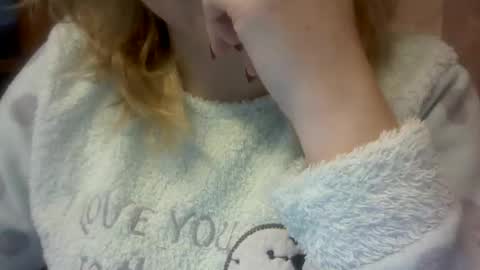 Snapshot of riveramaureen chatting on 01/13/25, 12:56 RiveraMaureen online show from 01/13/25, 12:56