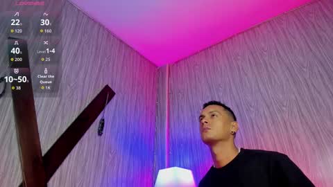 Snapshot of rivernbalderr chatting on 10/18/25, 02:25  Its Rivern Show  online show from 10/18/25, 02:25