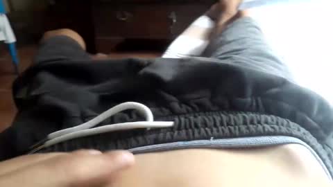 Snapshot of riverplateeeee chatting on 03/06/26, 04:58 riverplateeeee online show from 03/06/26, 04:58