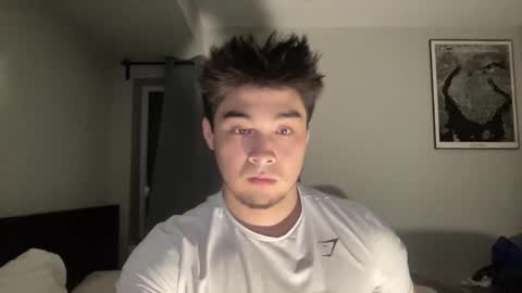 Snapshot of rjayson14 chatting on 02/18/25, 12:26 rjyason9 online show from 02/18/25, 12:26