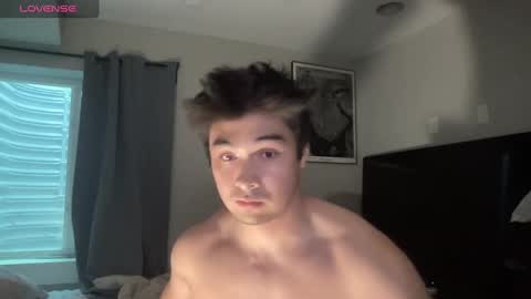 Snapshot of rjayson14 chatting on 10/15/25, 08:42 rjyason9 online show from 10/15/25, 08:42