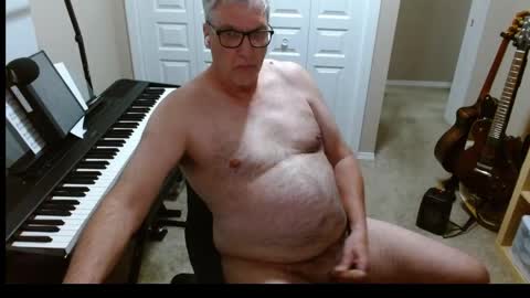 Snapshot of rjdew1130 chatting on 05/09/26, 10:15 rjdew1130 online show from 05/09/26, 10:15