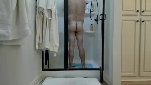 Snapshot of rkellyy chatting on 09/17/25, 07:37 rkellyy online show from 09/17/25, 07:37