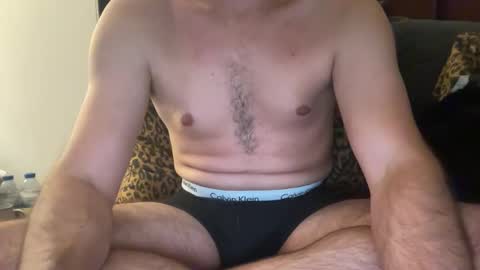 rlggggn42 online show from 10/06/25, 06:49