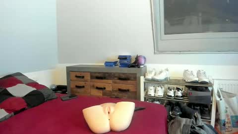 Snapshot of rlplover9 chatting on 12/09/24, 04:58 rlplover9 online show from 12/09/24, 04:58