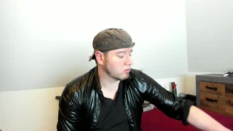 Snapshot of rlplover9 chatting on 12/29/24, 09:52 rlplover9 online show from 12/29/24, 09:52