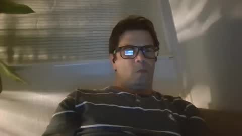 Snapshot of rnero67 chatting on 10/03/25, 03:47 Rnero67 online show from 10/03/25, 03:47