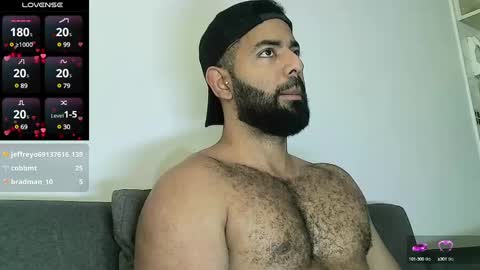 SebasRoa online show from 01/13/25, 06:49