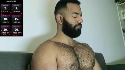 SebasRoa online show from 03/06/25, 02:29