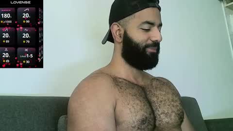 SebasRoa online show from 03/07/25, 02:23