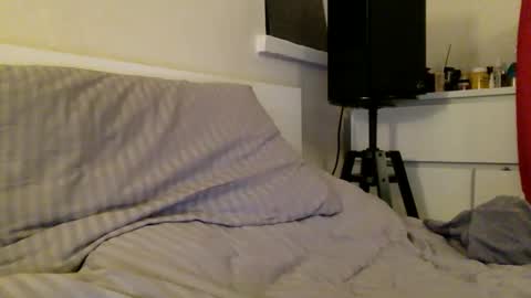 20cm online show from 02/21/25, 07:21