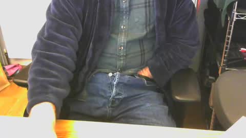 Snapshot of rob3616 chatting on 02/06/25, 10:21 rob3616 online show from 02/06/25, 10:21