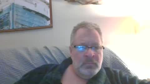Snapshot of rob872217 chatting on 02/23/25, 10:39 rob872217 online show from 02/23/25, 10:39