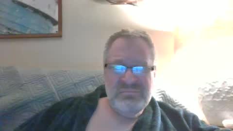 Snapshot of rob872217 chatting on 02/25/25, 08:47 rob872217 online show from 02/25/25, 08:47