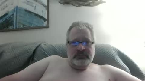 Snapshot of rob872217 chatting on 04/06/26, 06:58 rob872217 online show from 04/06/26, 06:58