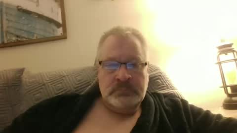 Snapshot of rob872217 chatting on 04/18/26, 10:30 rob872217 online show from 04/18/26, 10:30