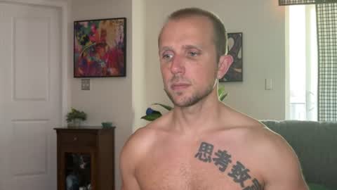 Snapshot of rob_ryder chatting on 07/11/26, 10:22 rob ryder online show from 07/11/26, 10:22