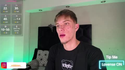 Snapshot of robbinblaze chatting on 04/09/26, 04:56 Robbin online show from 04/09/26, 04:56