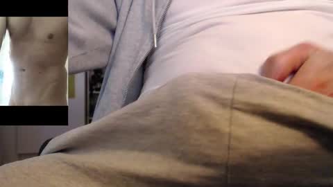 robby66_56 online show from 10/03/25, 06:49