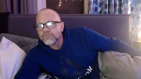 Snapshot of robbybecker71 chatting on 01/01/25, 07:52 Chargedemotion online show from 01/01/25, 07:52