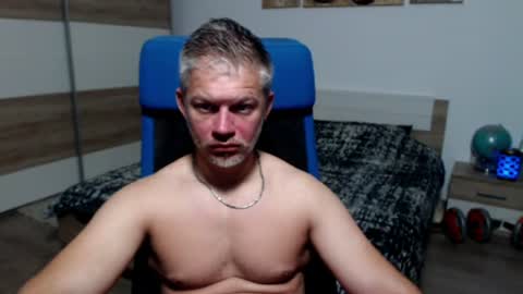 Snapshot of robbyshawz chatting on 06/30/26, 04:24 robbyshawz online show from 06/30/26, 04:24