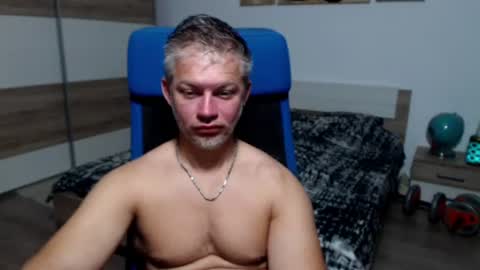 Snapshot of robbyshawz chatting on 07/12/26, 05:31 robbyshawz online show from 07/12/26, 05:31