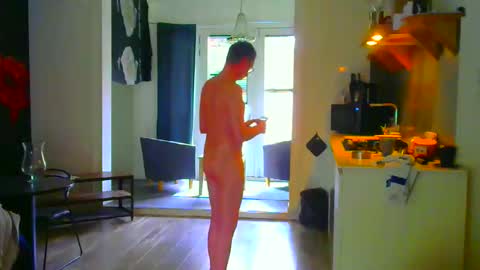 Snapshot of rober10000 chatting on 10/03/25, 09:39 rober10000 online show from 10/03/25, 09:39