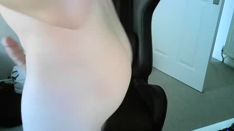 Snapshot of robert1091 chatting on 06/21/26, 07:55 Rob online show from 06/21/26, 07:55