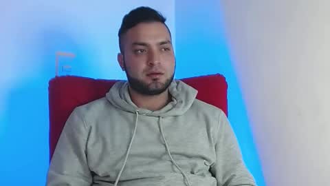 Stiven - online show from 02/11/25, 07:12