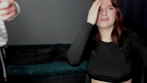 Lisa and Robert  i am online all days 900 am GMT3   online show from 12/10/24, 12:16