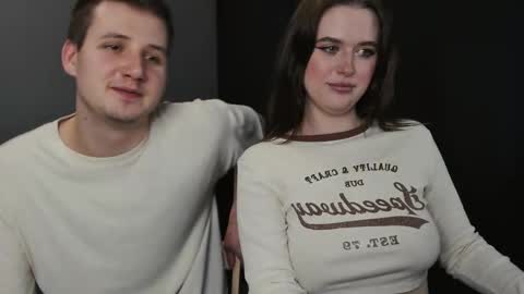 Lisa and Robert  i am online all days 900 am GMT3   online show from 03/10/25, 06:23