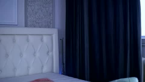 Snapshot of robertarosetti chatting on 03/28/26, 01:11 Roberta online show from 03/28/26, 01:11