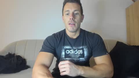 roberto4ever online show from 01/03/25, 03:01