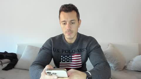 roberto4ever online show from 02/10/25, 01:55