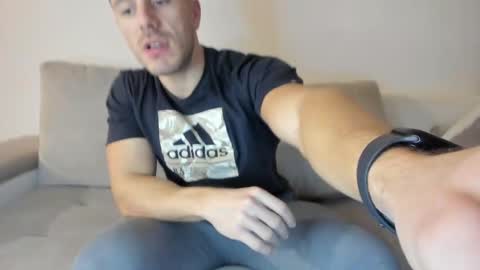 roberto4ever online show from 02/17/25, 04:59