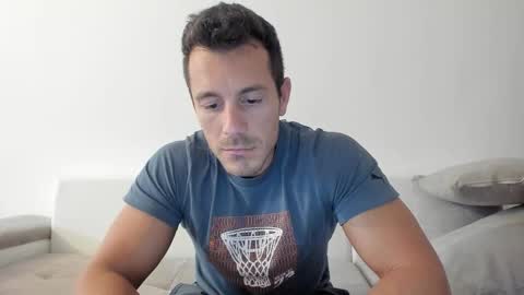 roberto4ever online show from 09/09/25, 03:00